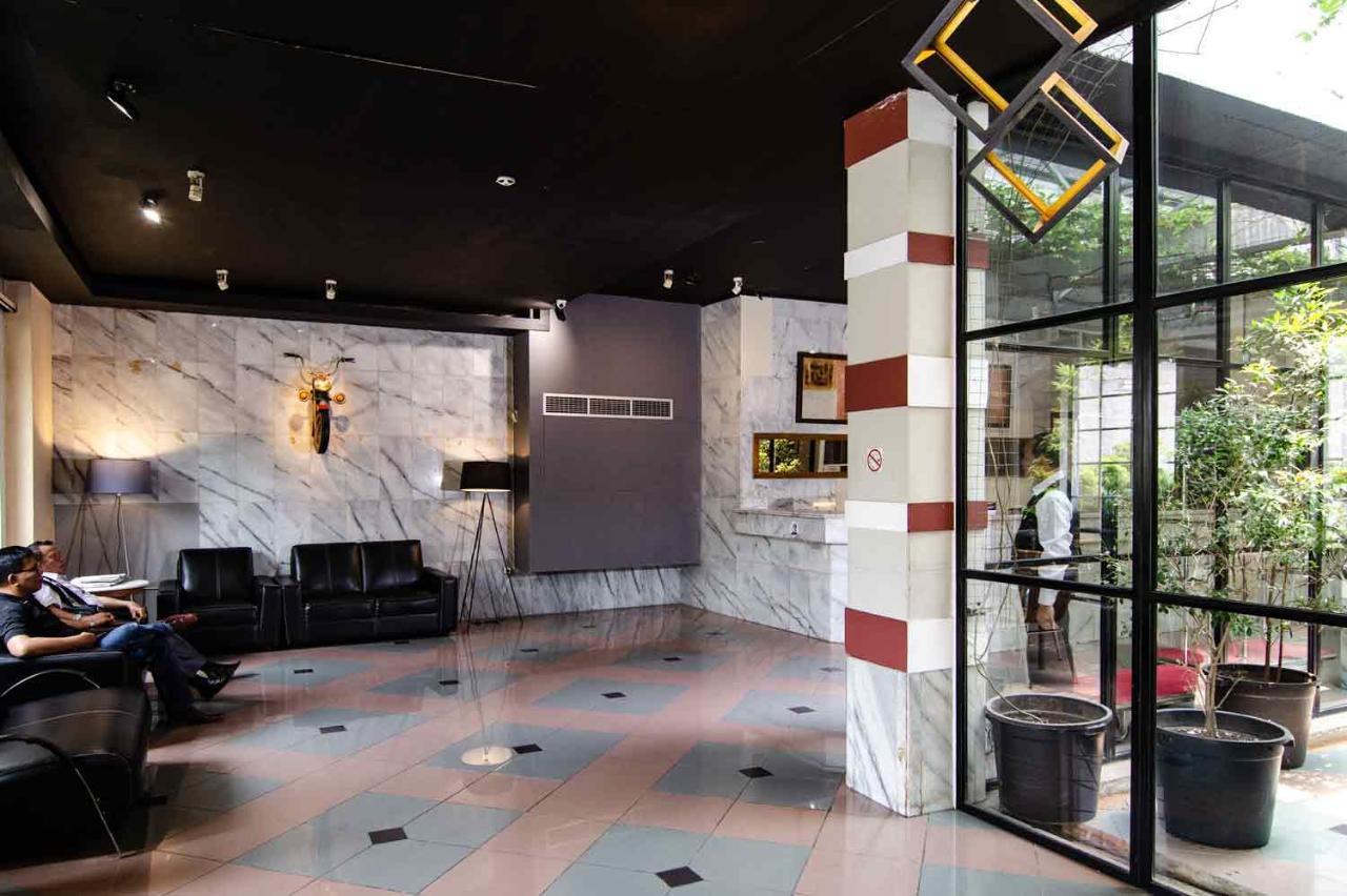 Hotel Peninsula Mangga Besar ジャカルタ エクステリア 写真